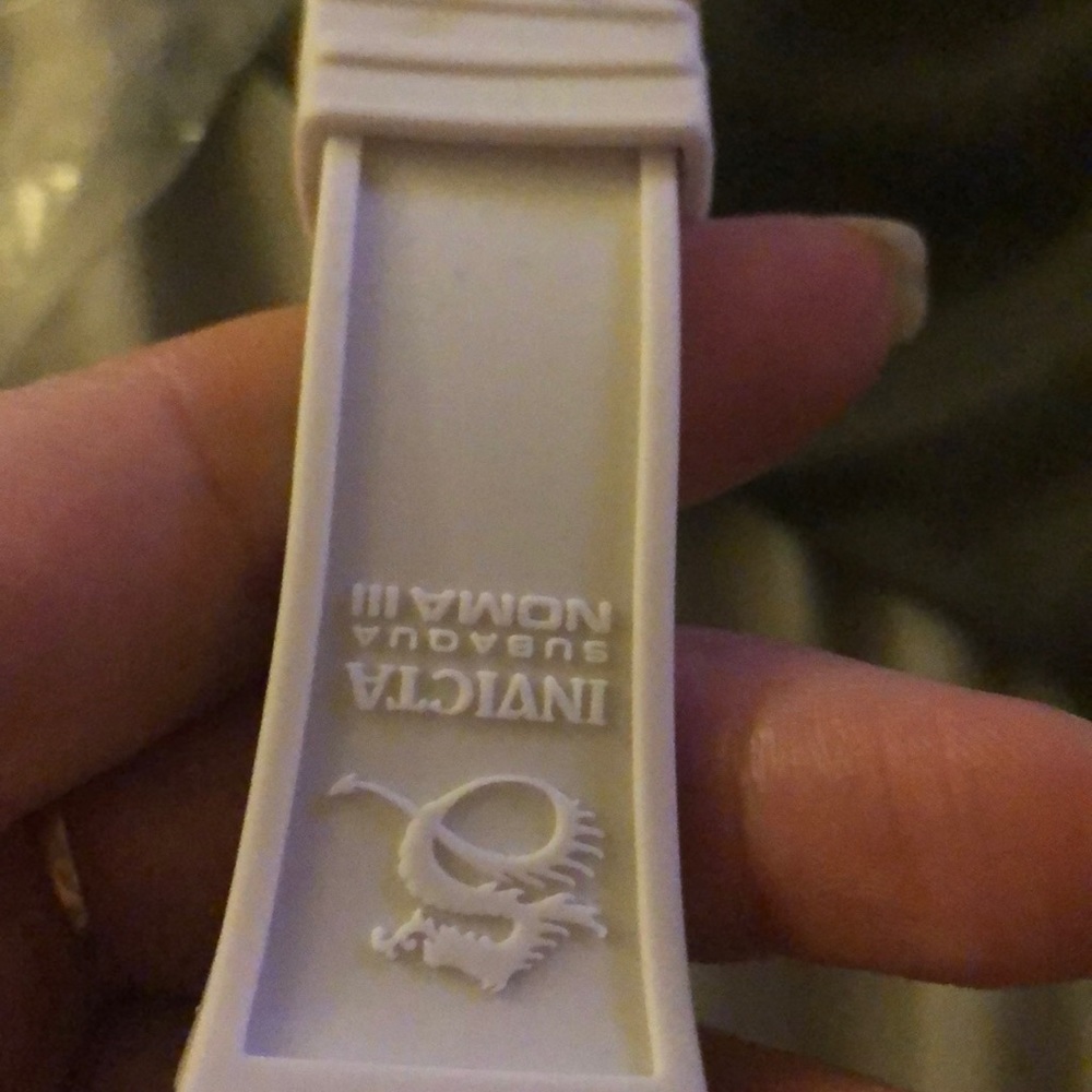 Invicta - Picture 3 of 5